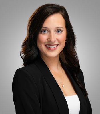 Portrait of Mackenzie Points, REALTOR®.